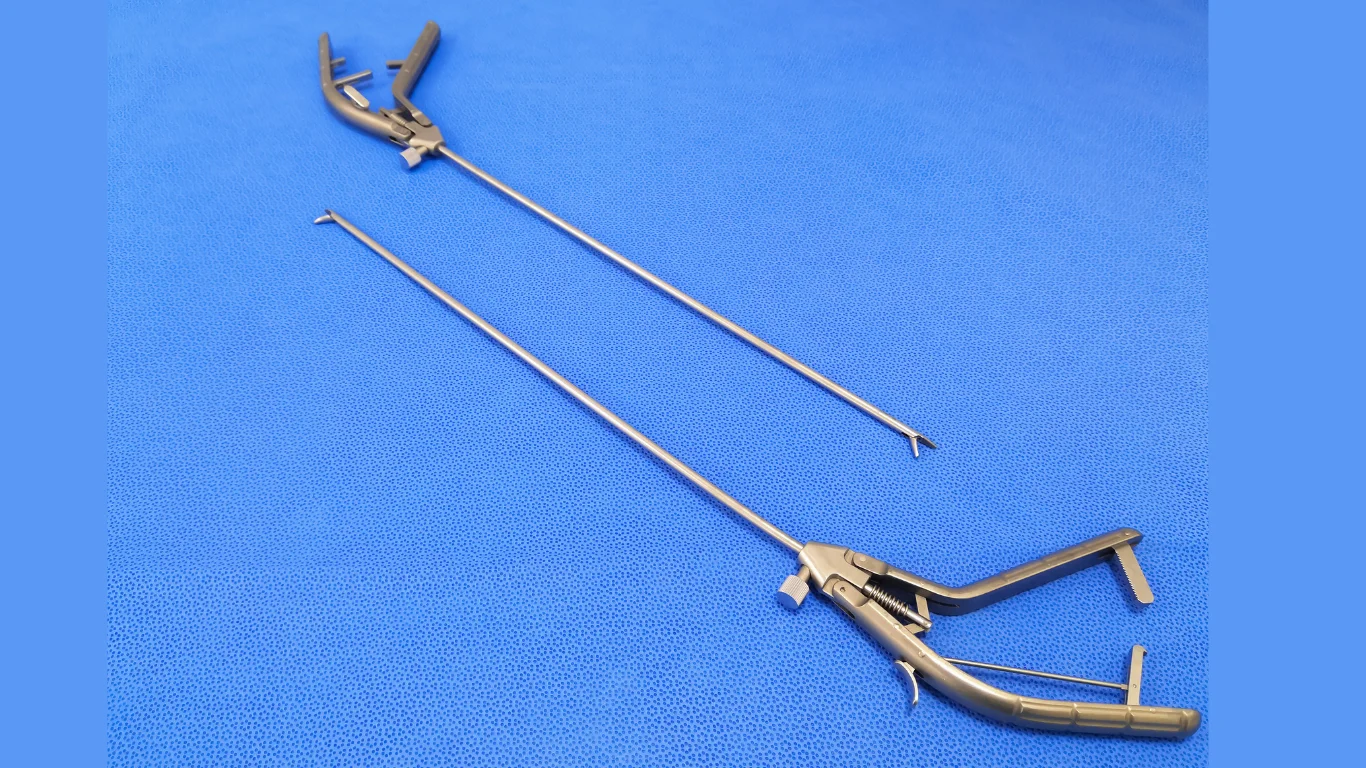 Laparoscopic Needle Holders